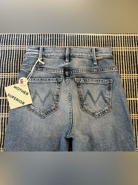 Mother Lil’ Superior hustler ankle fray in Sow Surreal size 24 brand new w tags!